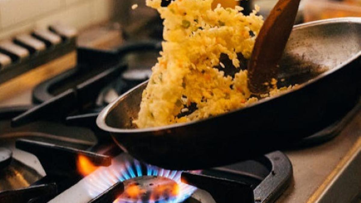 Resep Nasi Goreng Teri Medan Sederhana, Gurih dan Bikin Nagih