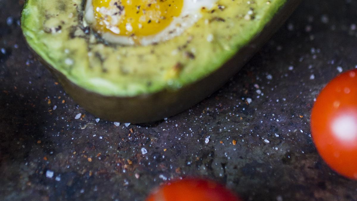 Resep Praktis Avocado Egg, Menu Sarapan Sehat yang Kaya Protein