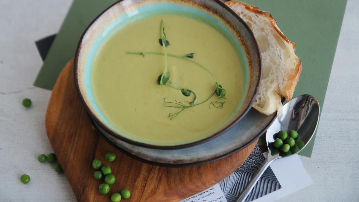 Sup Kacang Polong sebagai Pilihan Menu Sarapan Sehat yang Ringan dan Bernutrisi
